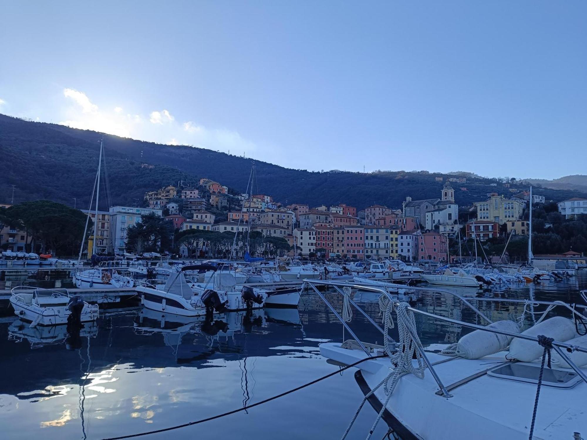 Vista Mare Lägenhet Porto Venere Exteriör bild