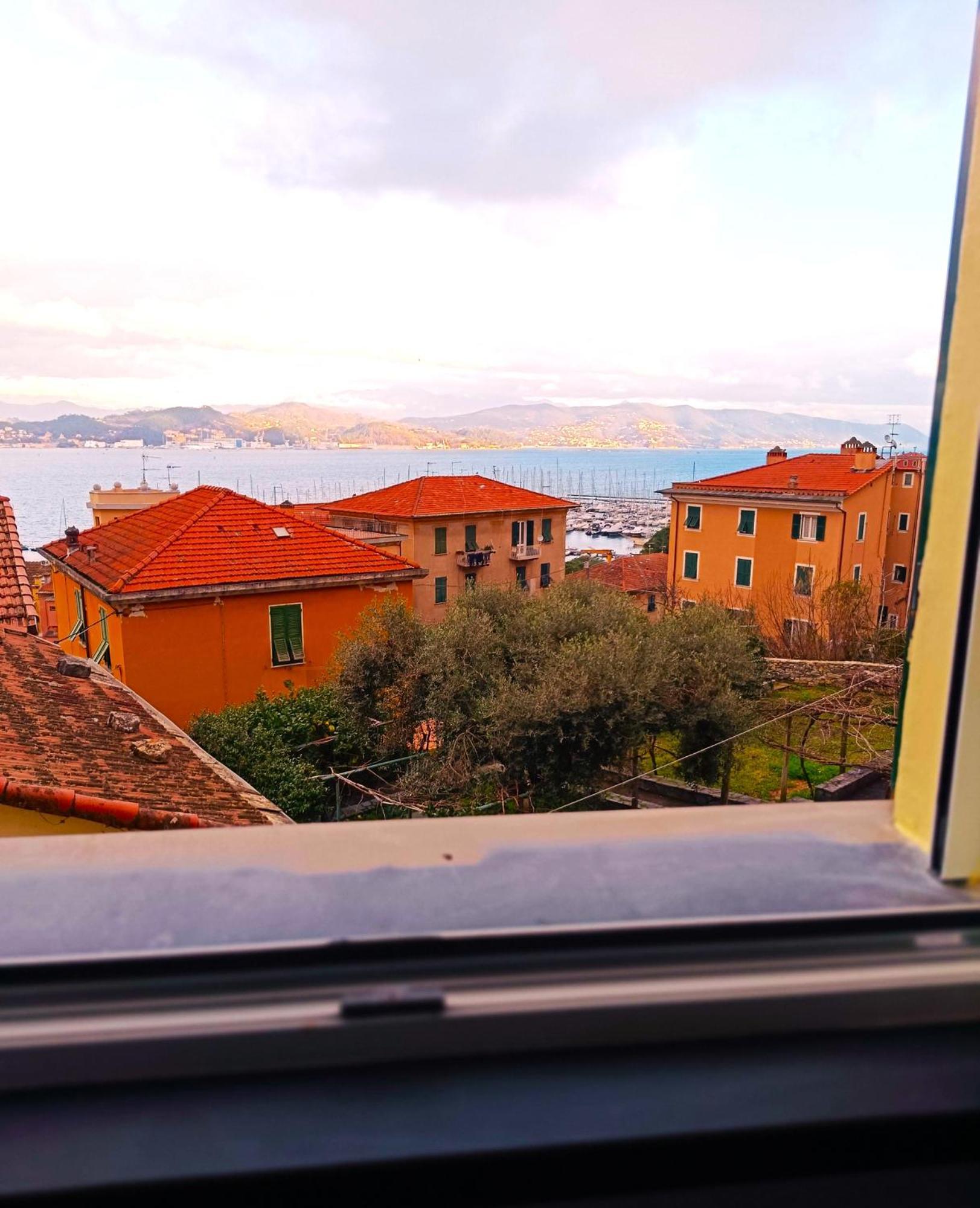 Vista Mare Lägenhet Porto Venere Exteriör bild